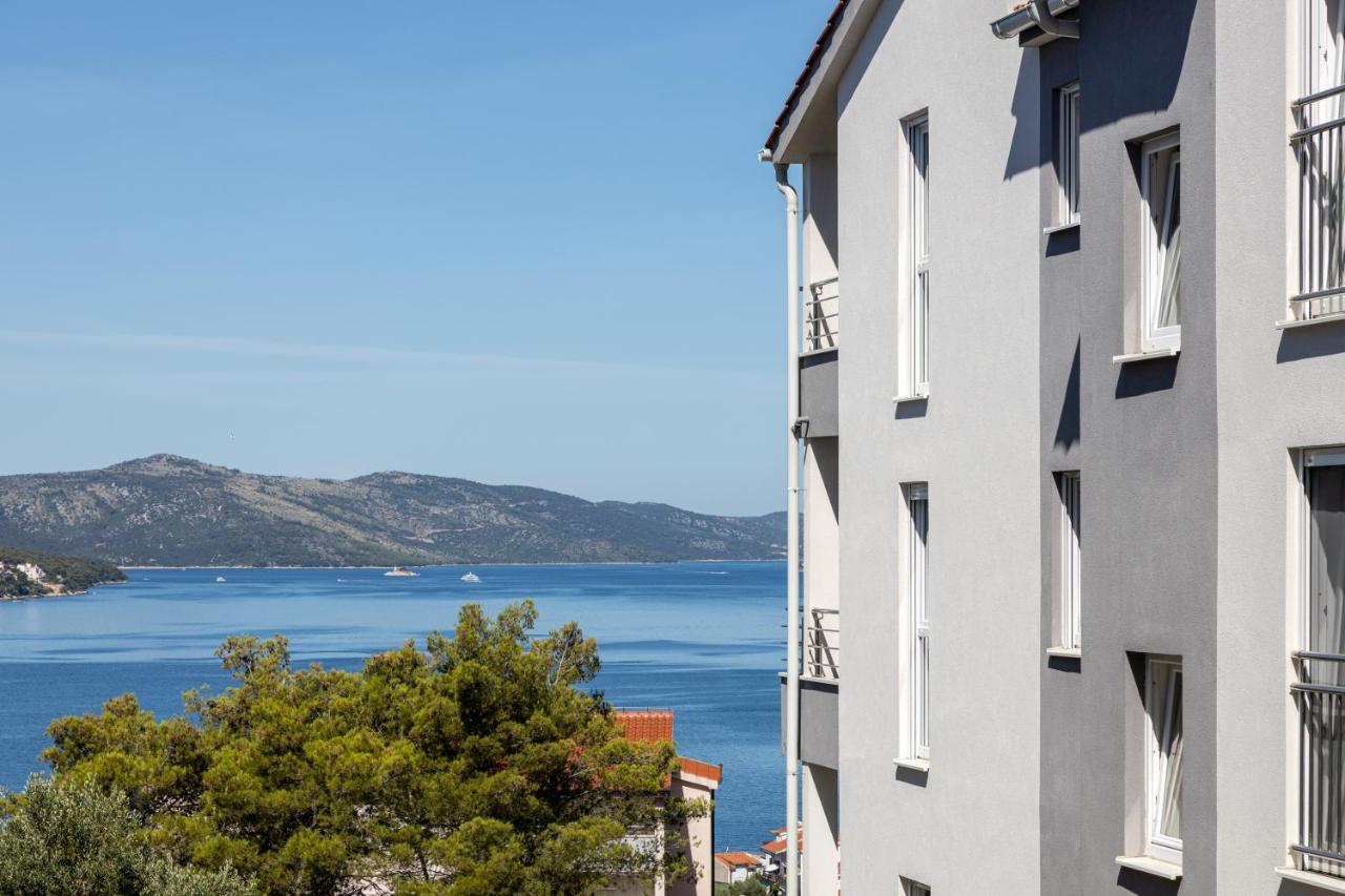 Villa Palavra Trogir Exterior photo
